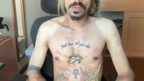 red_room420 online show from August 7, 5:58 am