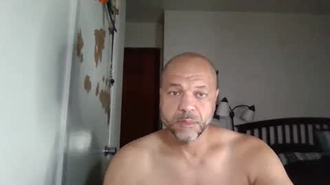 Redbone online show from April 21, 3:02 am