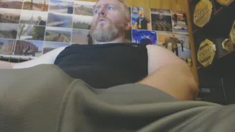 theredhead4fun online show from June 26, 3:20 am