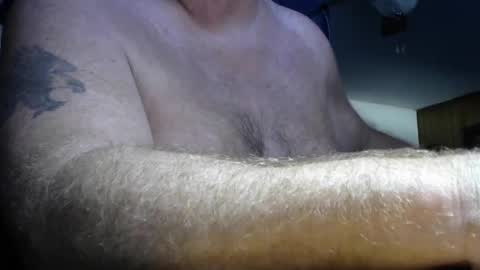 Snapshot of redneck1956 chatting on October 12, 12:21 pm redneck1956 online show from October 12, 12:21 pm