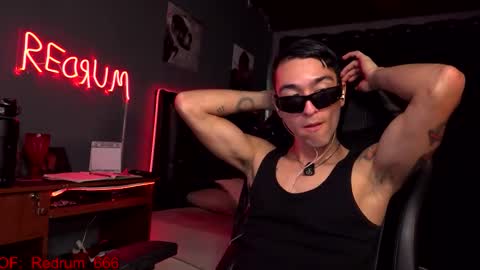 Snapshot of redrum_696 chatting on September 28, 5:00 pm Red online show from September 28, 5:00 pm