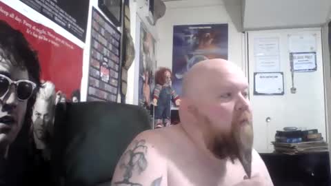 Snapshot of redrumthefool chatting on February 13, 12:54 pm The fool online show from February 13, 12:54 pm