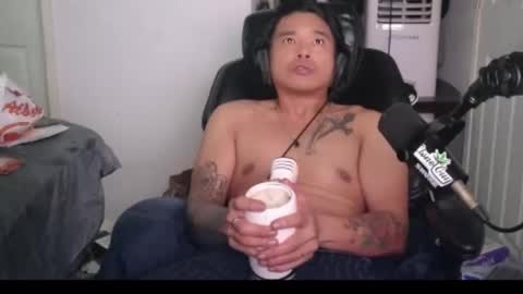 rekt_420_ online show from March 31, 6:53 pm