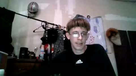 tylerBurnham online show from April 14, 7:02 pm