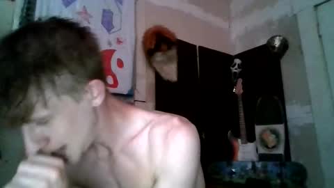 tylerBurnham online show from April 16, 1:49 am