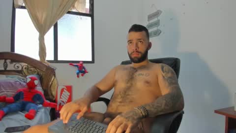 Snapshot of remy_sten chatting on December 27, 10:26 pm Rmy Steen online show from December 27, 10:26 pm