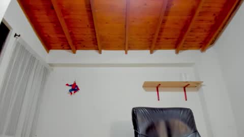 Rmy Steen online show from November 5, 11:40 pm