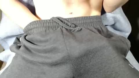 renolp416 online show from January 2, 11:27 pm