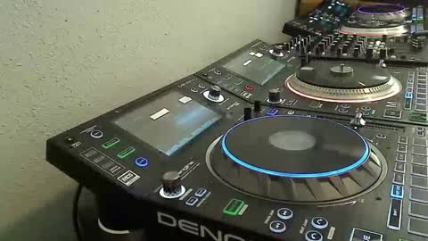 GearPorn online show from October 13, 7:20 pm