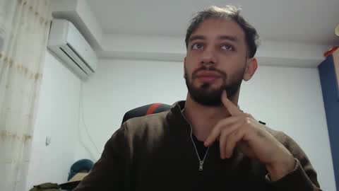 Chris online show from January 7, 6:24 pm