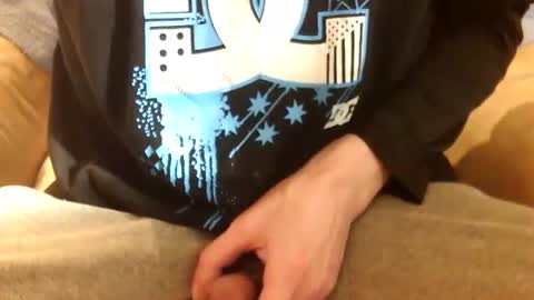 Mark online show from December 12, 10:56 am