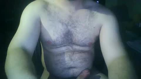 Snapshot of reynman2 chatting on February 8, 10:19 pm reynman2 online show from February 8, 10:19 pm