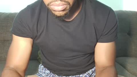 Snapshot of rfryre chatting on September 23, 12:15 pm Taye online show from September 23, 12:15 pm
