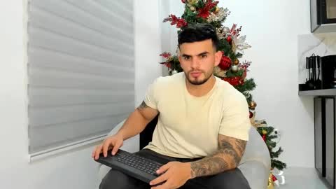 ricardogonzalez666 online show from November 21, 11:37 pm