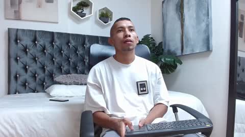 richar_voller online show from February 4, 10:54 am