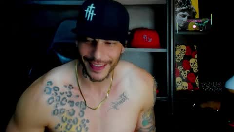 Snapshot of rickg_oficial chatting on October 20, 11:41 pm RICKG online show from October 20, 11:41 pm