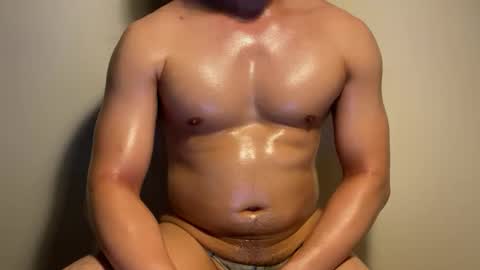 R online show from November 14, 12:17 pm