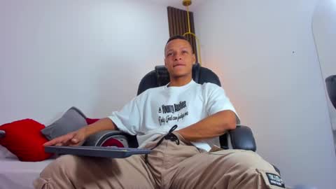 Snapshot of ricky_owens1 chatting on March 8, 3:43 pm Ricky online show from March 8, 3:43 pm