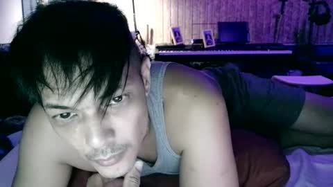 rickybangs online show from December 3, 8:20 am