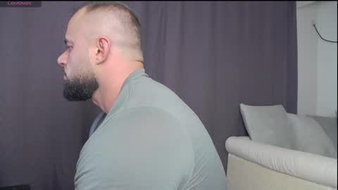 Snapshot of rickymiami1 chatting on October 9, 8:58 pm rickymiami1 online show from October 9, 8:58 pm