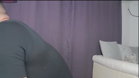 Snapshot of rickymiami1 chatting on October 4, 8:13 pm rickymiami1 online show from October 4, 8:13 pm