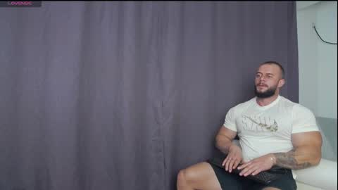 Snapshot of rickymiami1 chatting on September 24, 9:35 pm rickymiami1 online show from September 24, 9:35 pm
