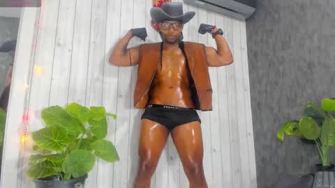 RicoBrowm online show from December 18, 4:30 am