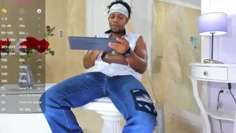 RicoBrowm online show from April 23, 5:01 am