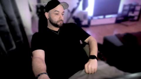 Ask Me online show from February 13, 12:00 pm