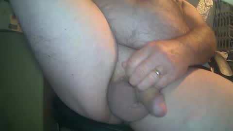 Snapshot of rlevey33 chatting on September 15, 3:13 pm rlevey33 online show from September 15, 3:13 pm