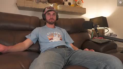 Ryan aka KeylimeRy online show from December 14, 10:18 pm