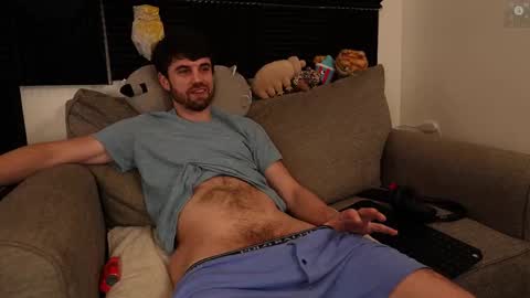 Ryan aka KeylimeRy online show from February 8, 2:54 pm