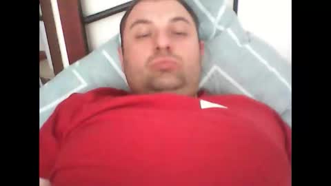 Snapshot of ro112458 chatting on October 5, 11:47 am rosta online show from October 5, 11:47 am
