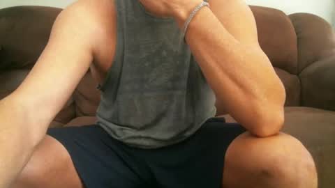 roadhouse122 online show from December 17, 3:17 pm