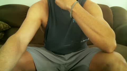 roadhouse122 online show from December 8, 1:03 pm