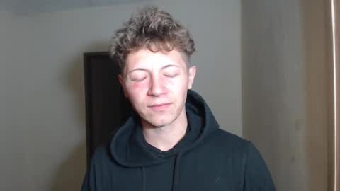 RoastingCorn online show from January 18, 7:10 am