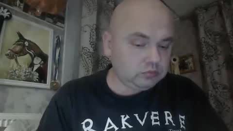 rob18997 online show from November 4, 8:10 pm