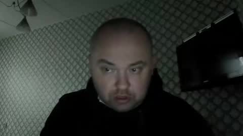 rob18997 online show from December 15, 9:17 am