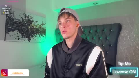 Robbin online show from April 20, 4:48 am