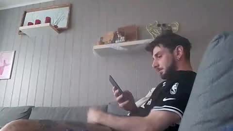 roberto12431 online show from March 26, 3:05 pm