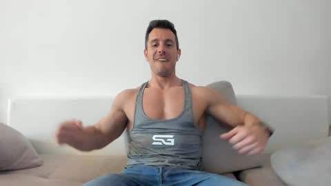 roberto4ever online show from April 22, 11:59 am