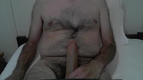 Robhin maduro online show from March 8, 1:47 am