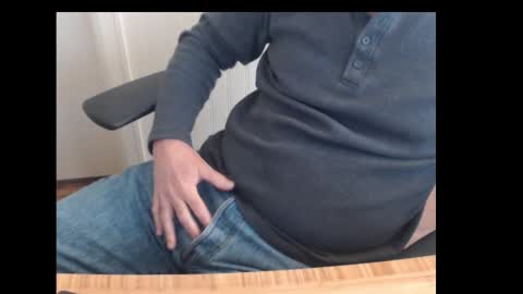 robidan6923 online show from March 3, 5:45 pm