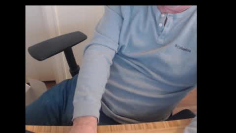 robidan6923 online show from February 11, 7:38 pm