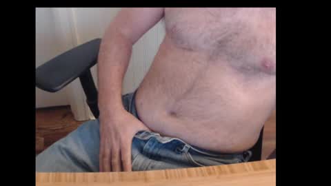 robidan6923 online show from January 9, 2:29 pm