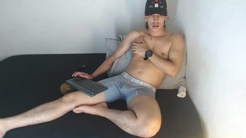 Robisson Zack online show from July 11, 4:47 am