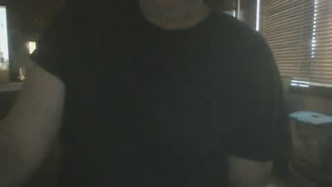 Snapshot of robroy681442 chatting on February 15, 9:28 pm robroy681442 online show from February 15, 9:28 pm
