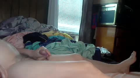 Snapshot of roddy69er chatting on October 8, 2:43 pm roddy69er online show from October 8, 2:43 pm