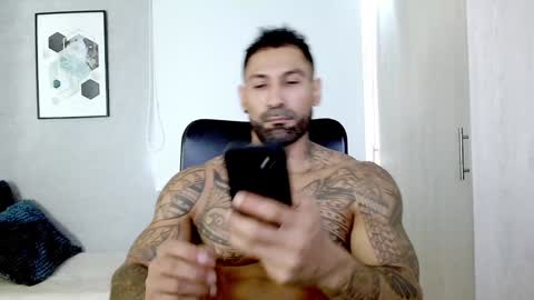 Rogers online show from December 3, 1:54 pm