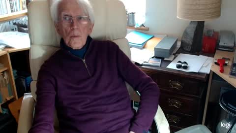 rolydawe online show from April 15, 11:10 am